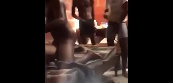  TRINI MEN PARRY A GIRL FROM SIPARIA.. GANGBANG!